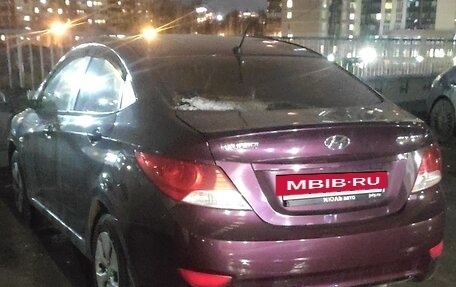 Hyundai Solaris II рестайлинг, 2011 год, 640 000 рублей, 2 фотография