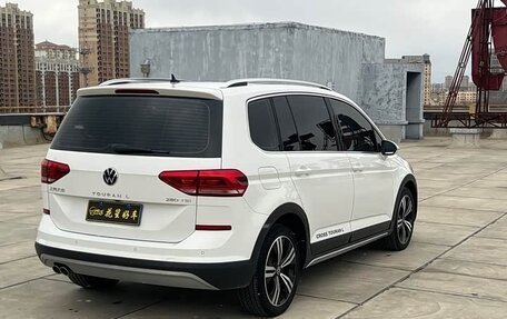 Volkswagen Touran III, 2021 год, 1 370 077 рублей, 15 фотография