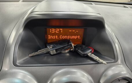 Opel Antara I, 2008 год, 670 000 рублей, 14 фотография