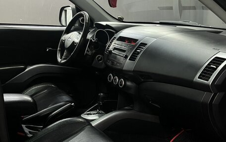 Mitsubishi Outlander III рестайлинг 3, 2008 год, 1 184 777 рублей, 7 фотография