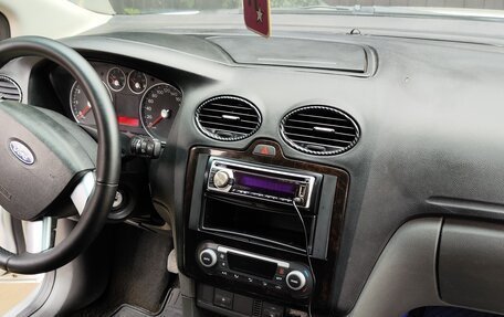 Ford Focus II рестайлинг, 2007 год, 420 000 рублей, 18 фотография