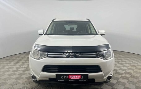 Mitsubishi Outlander III рестайлинг 3, 2012 год, 1 367 000 рублей, 2 фотография
