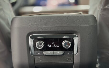 Chevrolet Tahoe IV, 2025 год, 12 500 000 рублей, 23 фотография