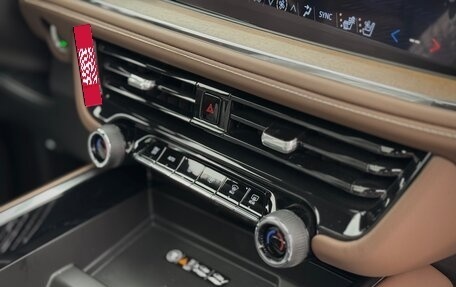 Chevrolet Tahoe IV, 2025 год, 12 500 000 рублей, 25 фотография