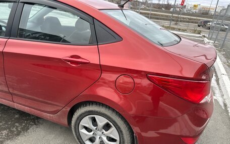 Hyundai Solaris II рестайлинг, 2015 год, 999 000 рублей, 2 фотография