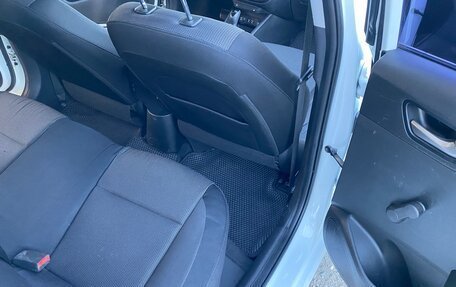 Hyundai Solaris II рестайлинг, 2017 год, 899 999 рублей, 12 фотография