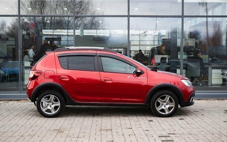 Renault Sandero II рестайлинг, 2019 год, 1 300 000 рублей, 8 фотография