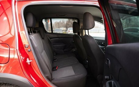 Renault Sandero II рестайлинг, 2019 год, 1 300 000 рублей, 12 фотография