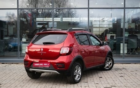 Renault Sandero II рестайлинг, 2019 год, 1 300 000 рублей, 2 фотография