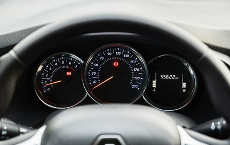 Renault Sandero II рестайлинг, 2019 год, 1 300 000 рублей, 18 фотография