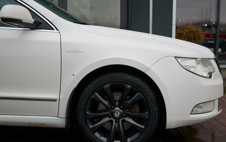 Skoda Superb III рестайлинг, 2012 год, 1 400 000 рублей, 14 фотография