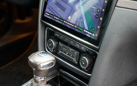 Skoda Superb III рестайлинг, 2012 год, 1 400 000 рублей, 30 фотография