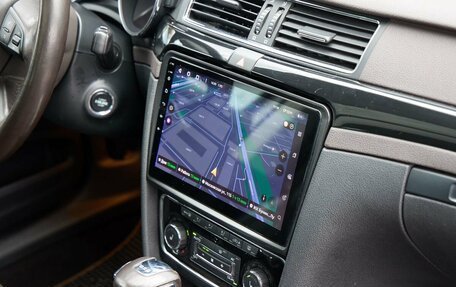 Skoda Superb III рестайлинг, 2012 год, 1 400 000 рублей, 29 фотография