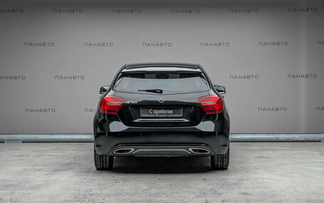 Mercedes-Benz A-Класс, 2016 год, 1 700 000 рублей, 4 фотография