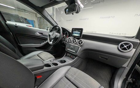 Mercedes-Benz A-Класс, 2016 год, 1 700 000 рублей, 11 фотография