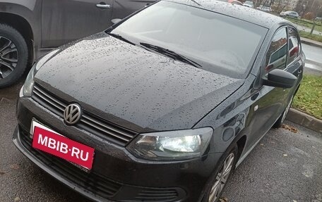 Volkswagen Polo VI (EU Market), 2011 год, 400 000 рублей, 1 фотография