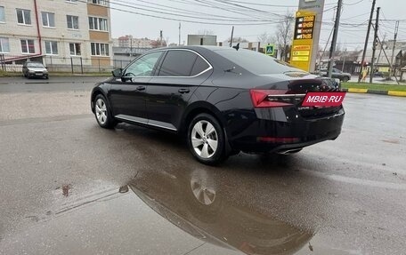 Skoda Superb III рестайлинг, 2020 год, 3 560 000 рублей, 6 фотография