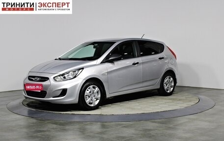 Hyundai Solaris II рестайлинг, 2011 год, 697 000 рублей, 1 фотография