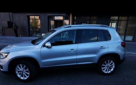 Volkswagen Tiguan I, 2012 год, 1 300 000 рублей, 2 фотография