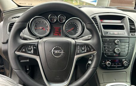 Opel Insignia II рестайлинг, 2011 год, 700 000 рублей, 9 фотография