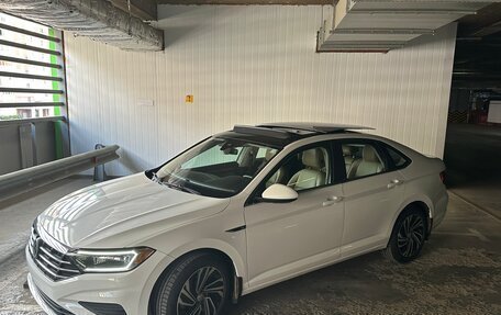 Volkswagen Jetta VII, 2020 год, 1 630 000 рублей, 2 фотография