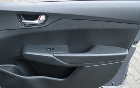 Hyundai Solaris II рестайлинг, 2020 год, 1 399 000 рублей, 13 фотография