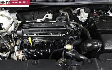 Hyundai Solaris II рестайлинг, 2011 год, 697 000 рублей, 17 фотография