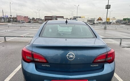 Opel Astra J, 2013 год, 920 000 рублей, 4 фотография