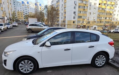 Chevrolet Cruze II, 2013 год, 900 000 рублей, 2 фотография