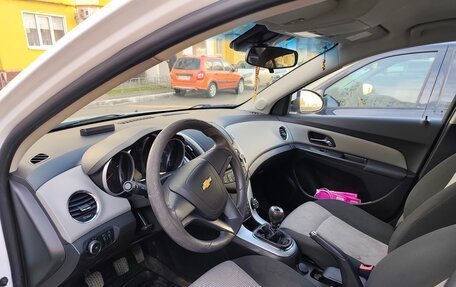 Chevrolet Cruze II, 2013 год, 900 000 рублей, 7 фотография