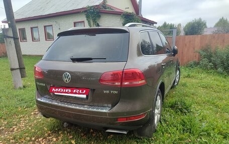 Volkswagen Touareg III, 2012 год, 1 950 000 рублей, 3 фотография