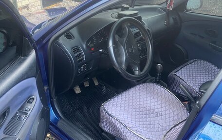 Mitsubishi Carisma I, 2003 год, 330 000 рублей, 9 фотография