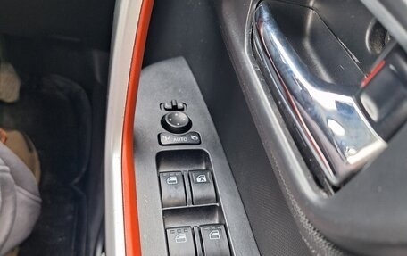 Toyota Raize I, 2020 год, 1 685 000 рублей, 13 фотография