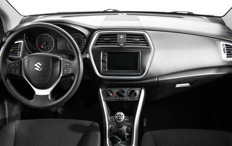 Suzuki SX4 II рестайлинг, 2017 год, 1 290 000 рублей, 13 фотография