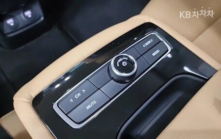 KIA K7, 2021 год, 2 350 000 рублей, 11 фотография