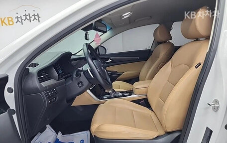 KIA K7, 2021 год, 2 350 000 рублей, 9 фотография