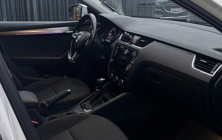 Skoda Octavia, 2017 год, 1 699 000 рублей, 12 фотография