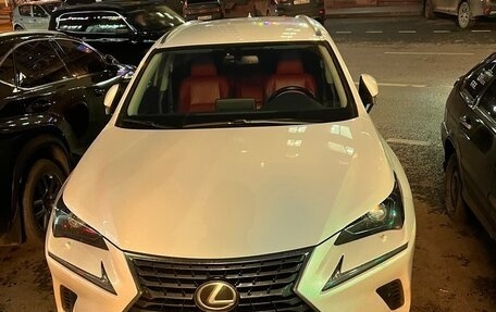 Lexus NX I, 2021 год, 4 350 000 рублей, 10 фотография