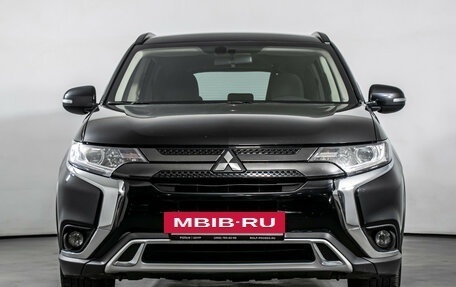 Mitsubishi Outlander III рестайлинг 3, 2022 год, 2 620 000 рублей, 2 фотография