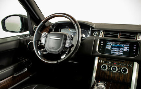 Land Rover Range Rover IV рестайлинг, 2015 год, 4 300 000 рублей, 15 фотография