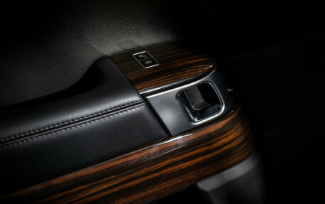 Land Rover Range Rover IV рестайлинг, 2015 год, 4 300 000 рублей, 20 фотография