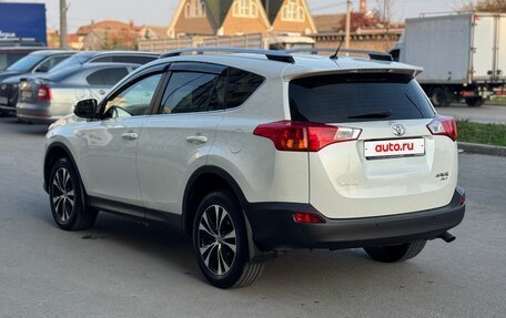 Toyota RAV4, 2014 год, 2 300 000 рублей, 3 фотография