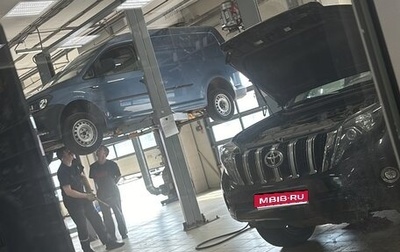 Toyota Land Cruiser Prado 150 рестайлинг 2, 2016 год, 3 100 000 рублей, 1 фотография