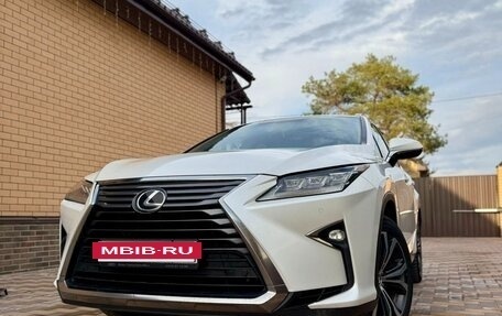 Lexus RX IV рестайлинг, 2017 год, 4 200 000 рублей, 11 фотография