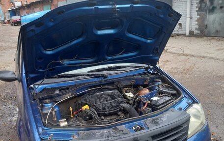 Renault Logan I, 2008 год, 230 000 рублей, 3 фотография