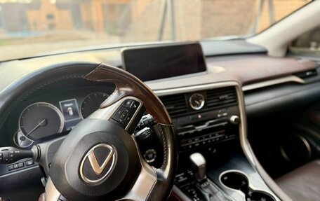 Lexus RX IV рестайлинг, 2017 год, 4 200 000 рублей, 22 фотография