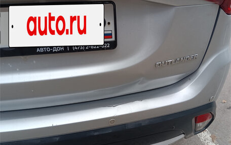 Mitsubishi Outlander III рестайлинг 3, 2016 год, 1 750 000 рублей, 6 фотография