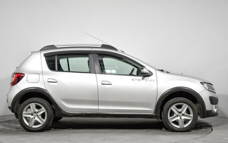 Renault Sandero II рестайлинг, 2015 год, 815 000 рублей, 4 фотография