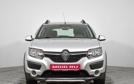 Renault Sandero II рестайлинг, 2015 год, 815 000 рублей, 2 фотография