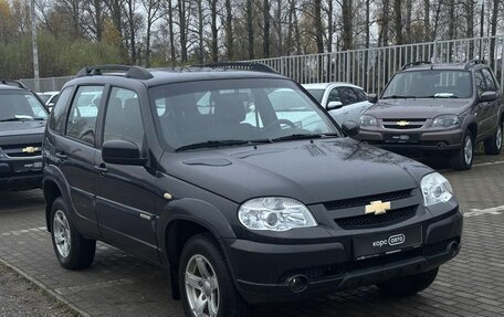 Chevrolet Niva I рестайлинг, 2017 год, 673 900 рублей, 1 фотография